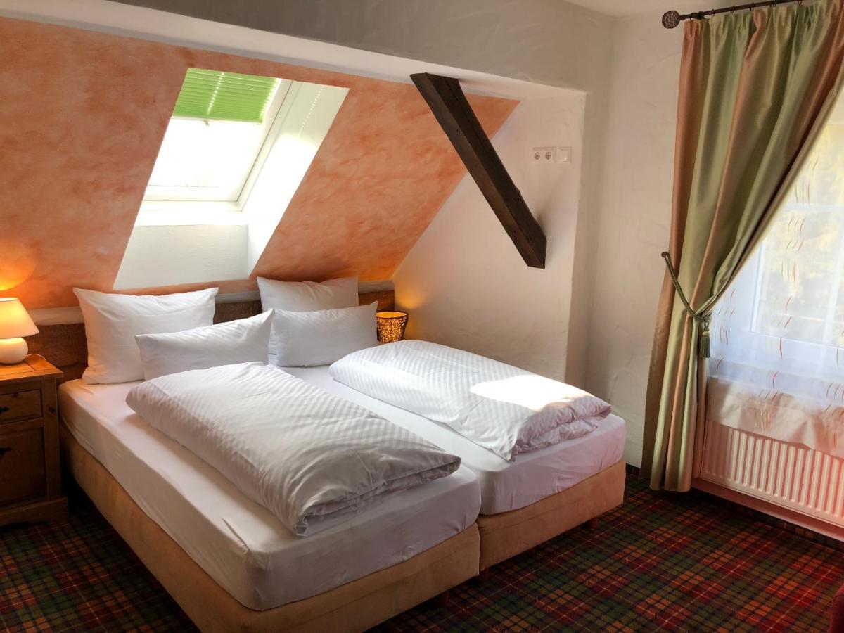 Hotel Zum Schlangenkoenig Burg (Spreewald)